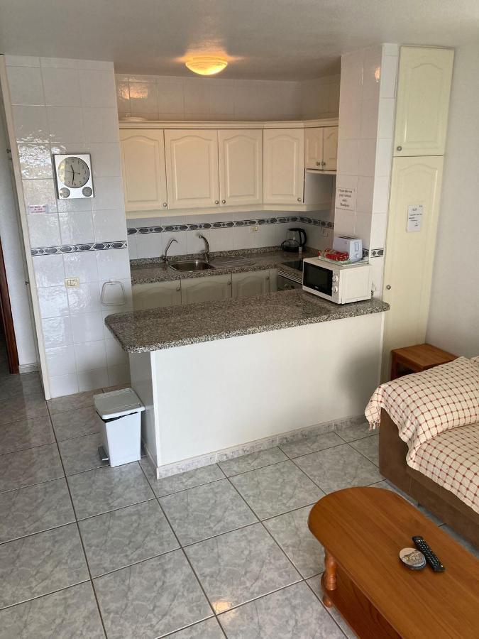 Victoria Court 2, Los Cristianos Guincho  Exterior photo